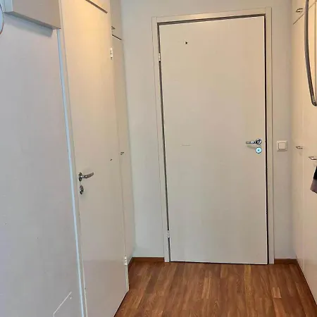 Good Location By The Easton