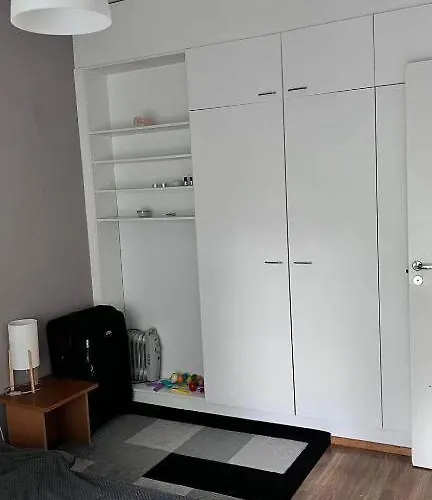 아파트 Good Location By The Easton *